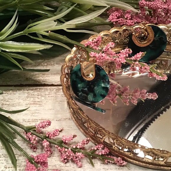 Resin Hoops - Picture 4 of 7